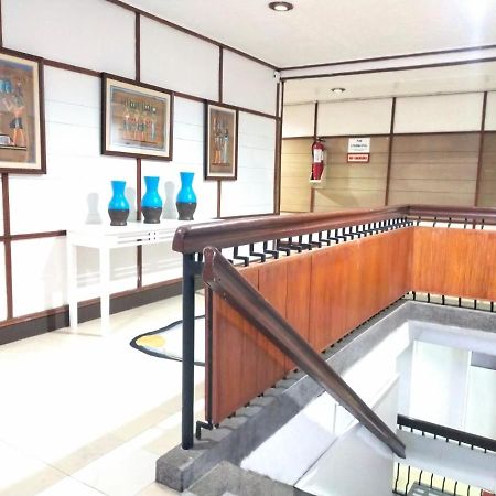אנגלס 2 Hotel Saleh מראה חיצוני תמונה