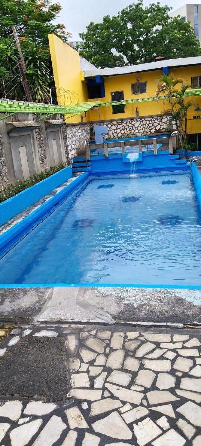 אנגלס 2 Hotel Saleh מראה חיצוני תמונה