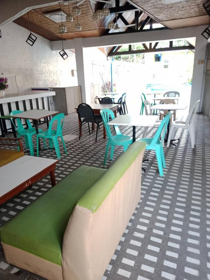 אנגלס 2 Hotel Saleh מראה חיצוני תמונה