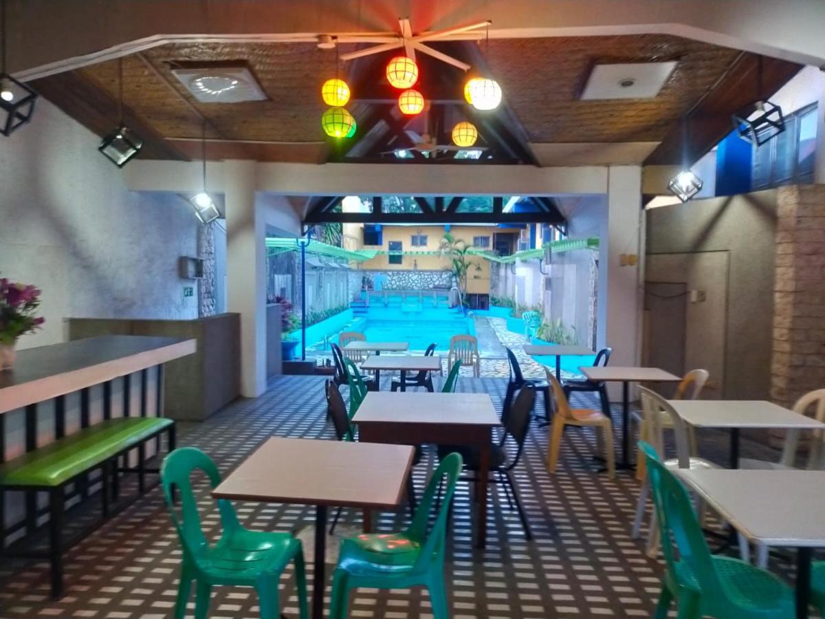 אנגלס 2 Hotel Saleh מראה חיצוני תמונה