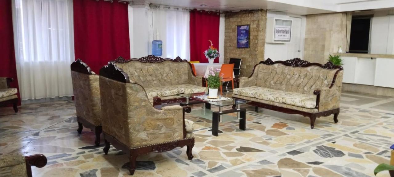אנגלס 2 Hotel Saleh מראה חיצוני תמונה