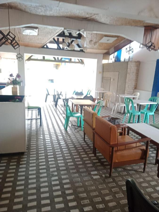 אנגלס 2 Hotel Saleh מראה חיצוני תמונה