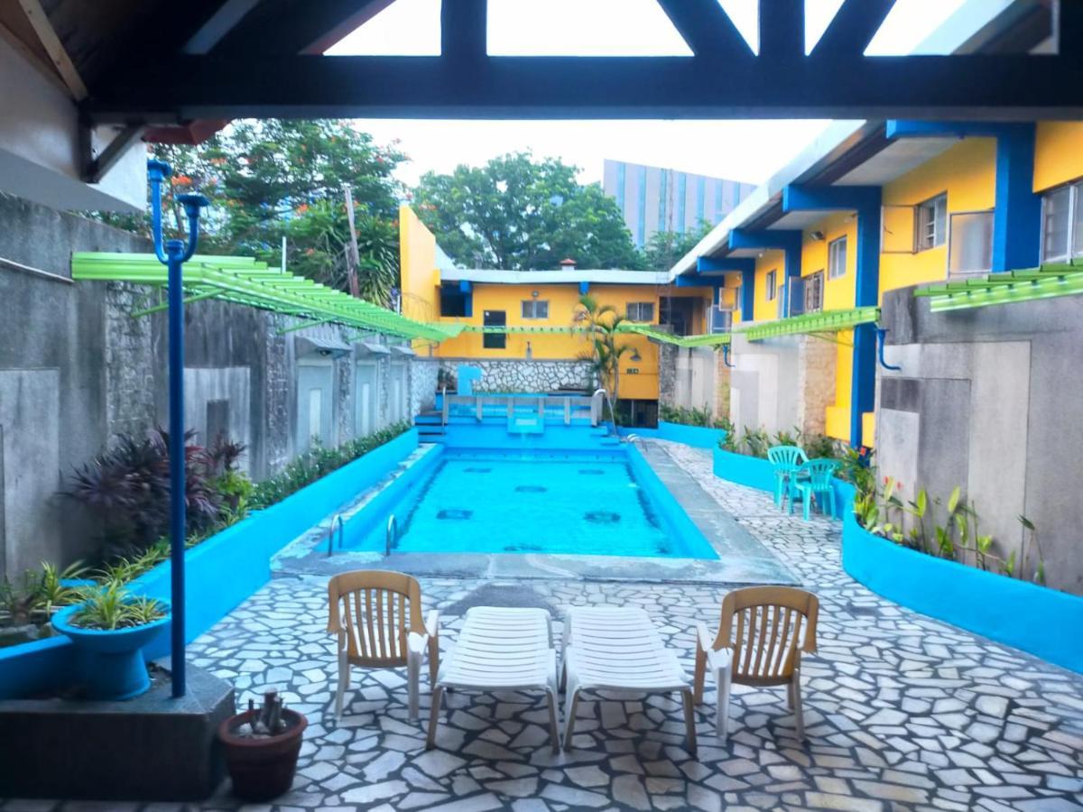 אנגלס 2 Hotel Saleh מראה חיצוני תמונה
